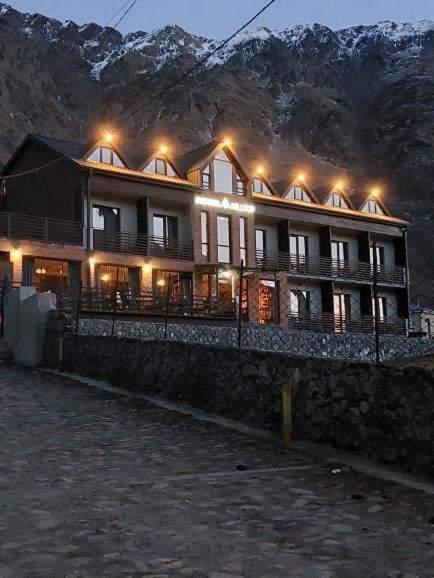 Hilltop Kazbegi Exterior foto